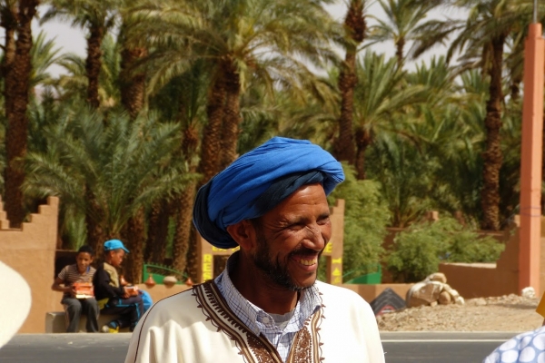 Zdjęcie z Maroka - sympatyczny przewodnik po oazie