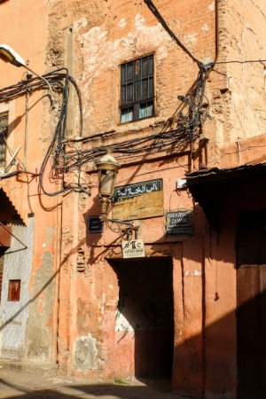 Zdjęcie z Maroka - elektryka po marokańsku - coś jak po azjatycku :)_