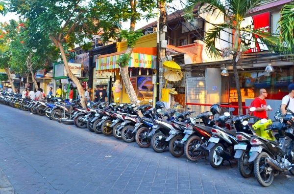 Zdjęcie z Indonezji - motorkowy zawrot glowy