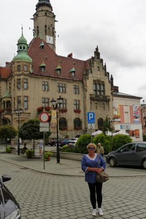 Zdjęcie z Polski - Ratusz w Jaworze zaskakuje urodą