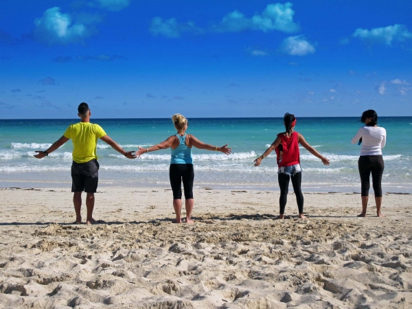 Zdjęcie z Kuby - Poranna gimnastyka na plaży w Cayo Coco