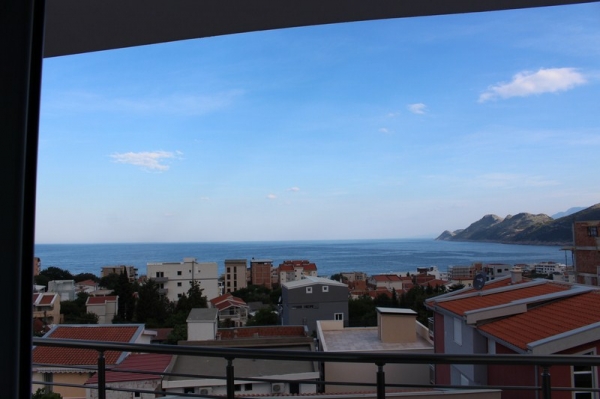 Zdjęcie z Czarnogóry - Taki tam widok z okna w Dobrej Vodzie 