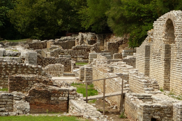 Zdjęcie z Albanii - fragment rzymskich łaźni 