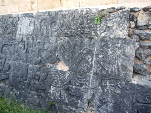 Zdjęcie z Meksyku - boiskowe reliefy
