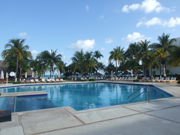 Zdjęcie z Meksyku - hotelowy basen