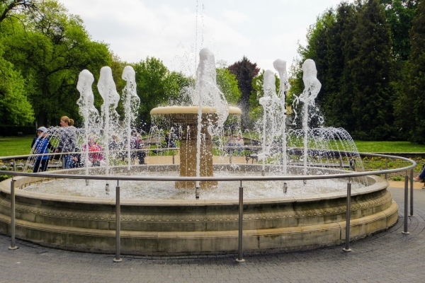 Zdjęcie z Polski - fontanna w Parterach Hellwiga