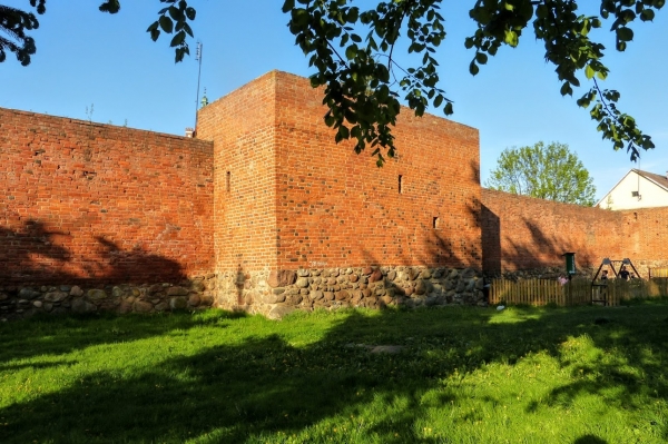 Zdjęcie z Polski - fragment murów miejskich