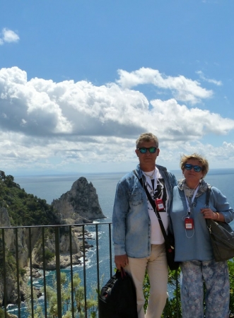 Zdjęcie z Włoch - uściski z urokliwego miejsca na Capri