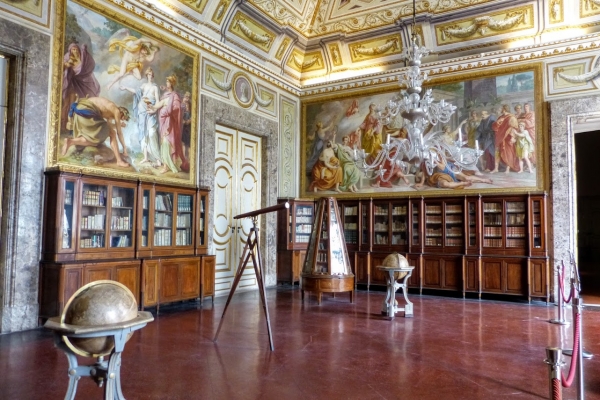 Zdjęcie z Włoch - biblioteka