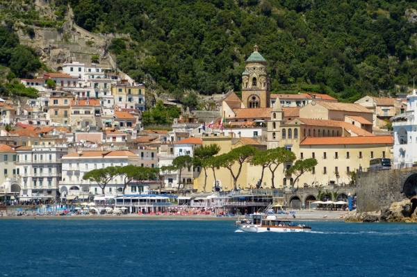 Zdjęcie z Włoch - do Amalfi wrócimy za kilka godzin; teraz płyniemy do Positano...