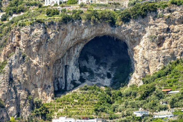 Zdjęcie z Włoch - Conca dei Marini, Grande Caverna