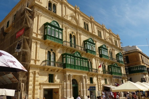 Zdjęcie z Malty - balkoniki.... oprócz milionów kołatek, to one są symbolem 
