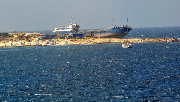 Zdjęcie z Malty - Qawra - wrak statku Hephaetsus (Hefajstos)