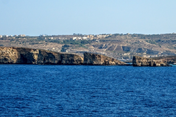 Zdjęcie z Malty - skały Ramla Bay