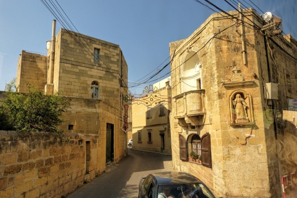 Zdjęcie z Malty - widoczki na miasteczko Mgarr