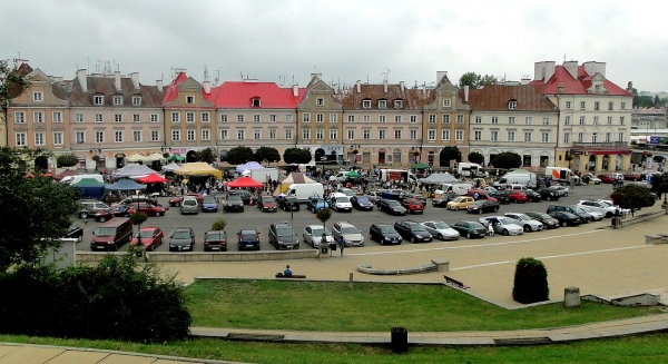 Zdjęcie z Polski - Lublin. Niedziela na Placu Zamkowym.