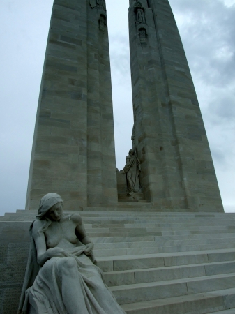 Zdjęcie z Francji - pomnik bohaterom