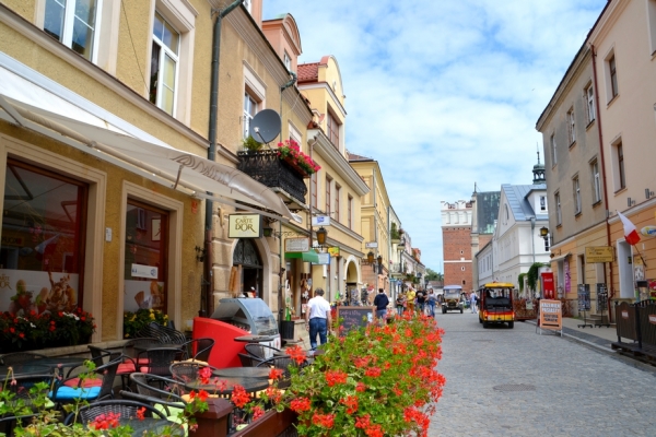 Zdjęcie z Polski - Ulica Opatowska od strony Rynku