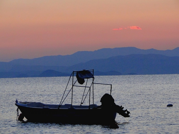 Zdjęcie z Grecji - Korfu - tuż przed wschodem słońca.