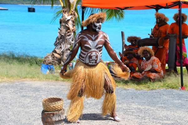 Zdjęcie z Nowej Kaledonii - Czlonkowie zespolu piesni i tanca :)))