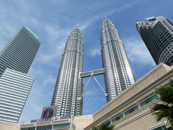 Zdjęcie z Malezji - Wieże Petronas w dzień