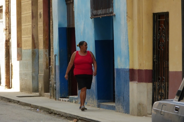 Zdjęcie z Kuby - dość kurpulentne kobitki 