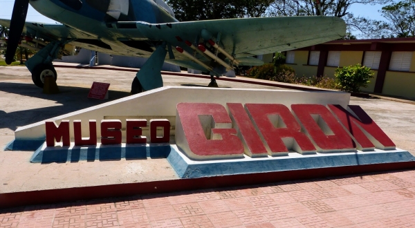 Zdjęcie z Kuby - Playa Giron - miejsce zwycięstwa Fidela w czasie inwazji w zatoce Świń