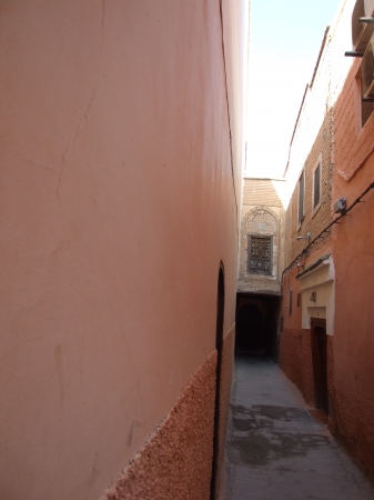 Zdjęcie z Maroka - sąsiedni zaułek