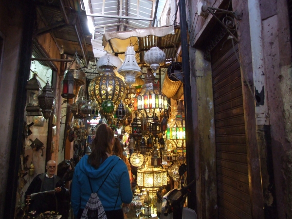 Zdjęcie z Maroka - ilości lamp mogą oszołomić  :)