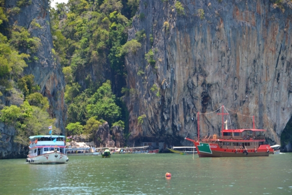 Zdjęcie z Tajlandii - Przed nami przystan kolo wyspy Jamesa Bonda - Koh Tapu