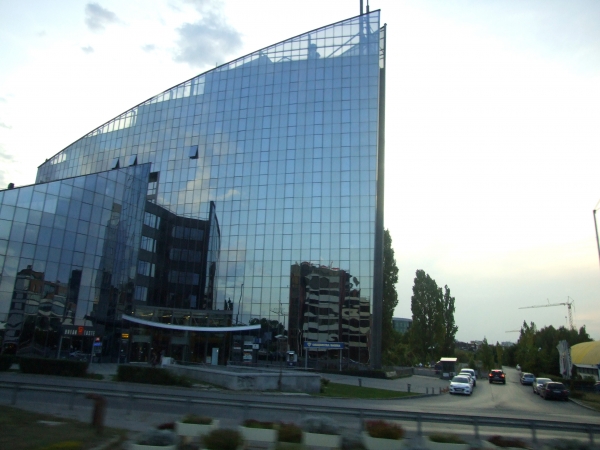 Zdjęcie z Bułgarii - szklane domy Sofii