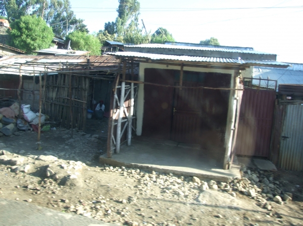 Zdjęcie z Etiopii - z okna busa