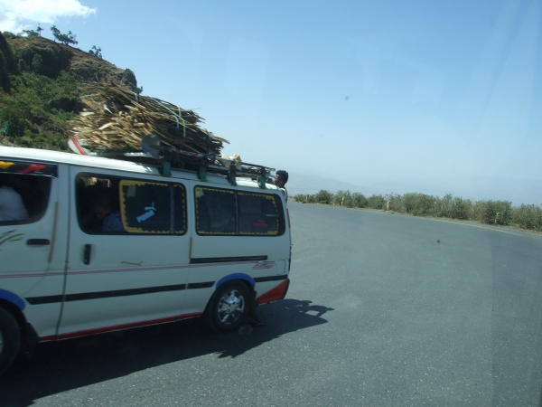 Zdjęcie z Etiopii - miejscowe busy
