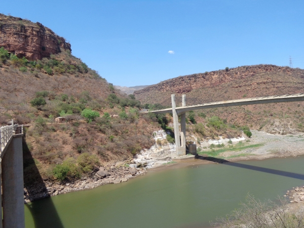 Zdjęcie z Etiopii - oba mosty