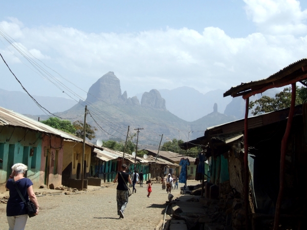 Zdjęcie z Etiopii - w miasteczku
