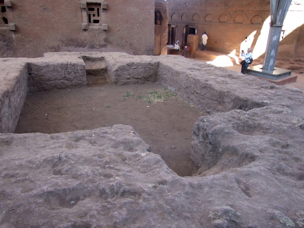 Zdjęcie z Etiopii - baptysterium