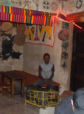 Zdjęcie z Etiopii - perkusista