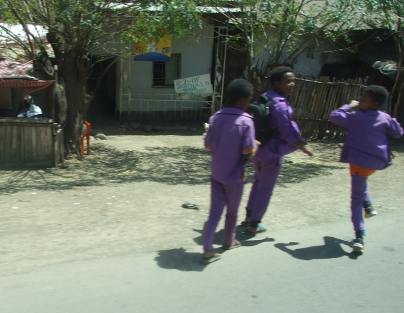Zdjęcie z Etiopii - powrót ze szkoły