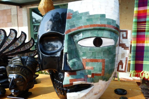 Zdjęcie z Meksyku - "pół-kopia"😊 słynnej maski pogrzebowej  à la Malinaltepeca, z czasów Teotihuacan.