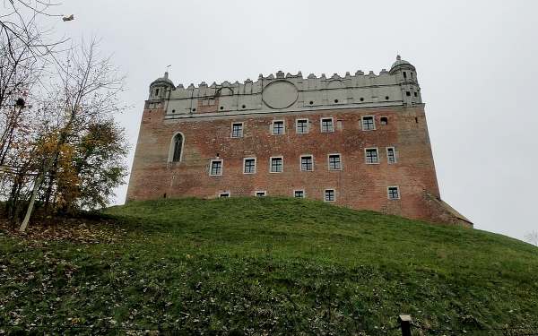 Zdjęcie z Polski - Zamek tuż tuż... a my szukamy, jak tam się dostać 😉