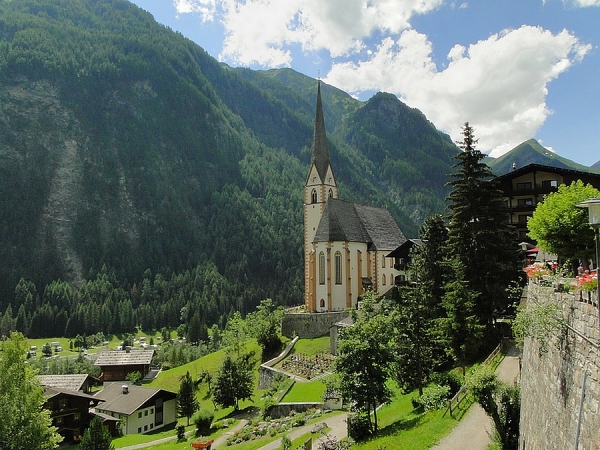 Zdjęcie z Austrii - Kościół św. Wincentego - znane miejsce pielgrzymkowe.