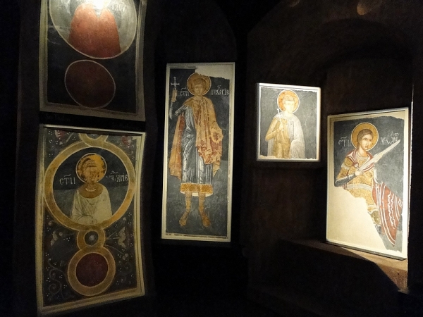 Zdjęcie z Polski - W muzeum znajdują się także fragmenty zachowanych fresków z cerkwi.