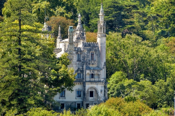 Zdjęcie z Portugalii - Quinta da Regaleira- pałac, rezydencja nie tylko książąt portugalskich ale i loży masońskiej