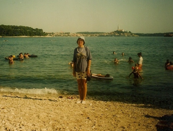 Zdjęcie z Chorwacji - Plaża w Rovinj.