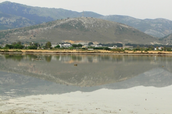 Zdjęcie z Grecji - Słone jezioro Alikes