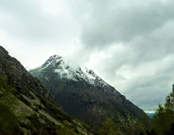 Zdjęcie z Andory - widoki zaokienne wspaniałe, mimo braku słonka, tylko ta zimnica....