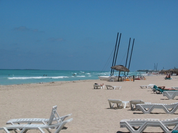 Zdjęcie z Kuby - plaża przed hotelem