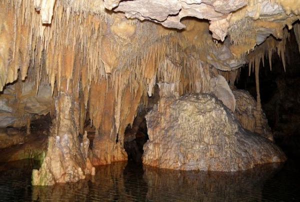 Zdjecie - Grecja - Peloponez, Jaskinie Dirou w Mani