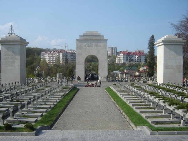 Zdjęcie z Ukrainy - Cmentarz Orląt - Lwów