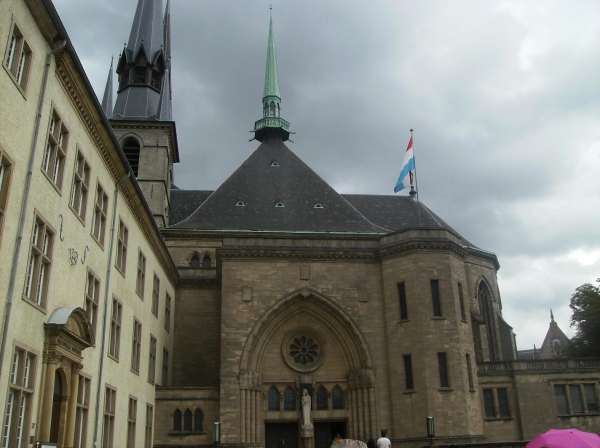 Zdjęcie z Luksemburgu - katedra
